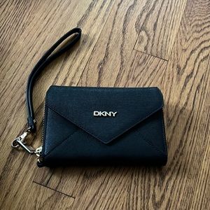 DKNY small wallet